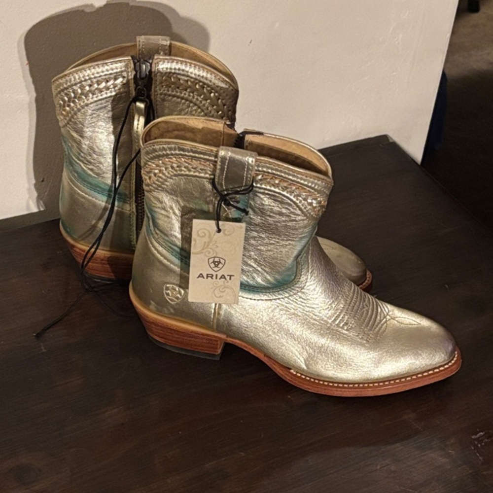 Ariat Gold and Tan Women's Boots